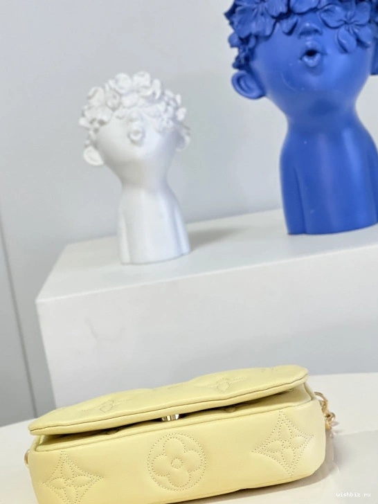 WIS ON LOUIS BUBBLEGRAM VUITTON WALLET STRAP 0804